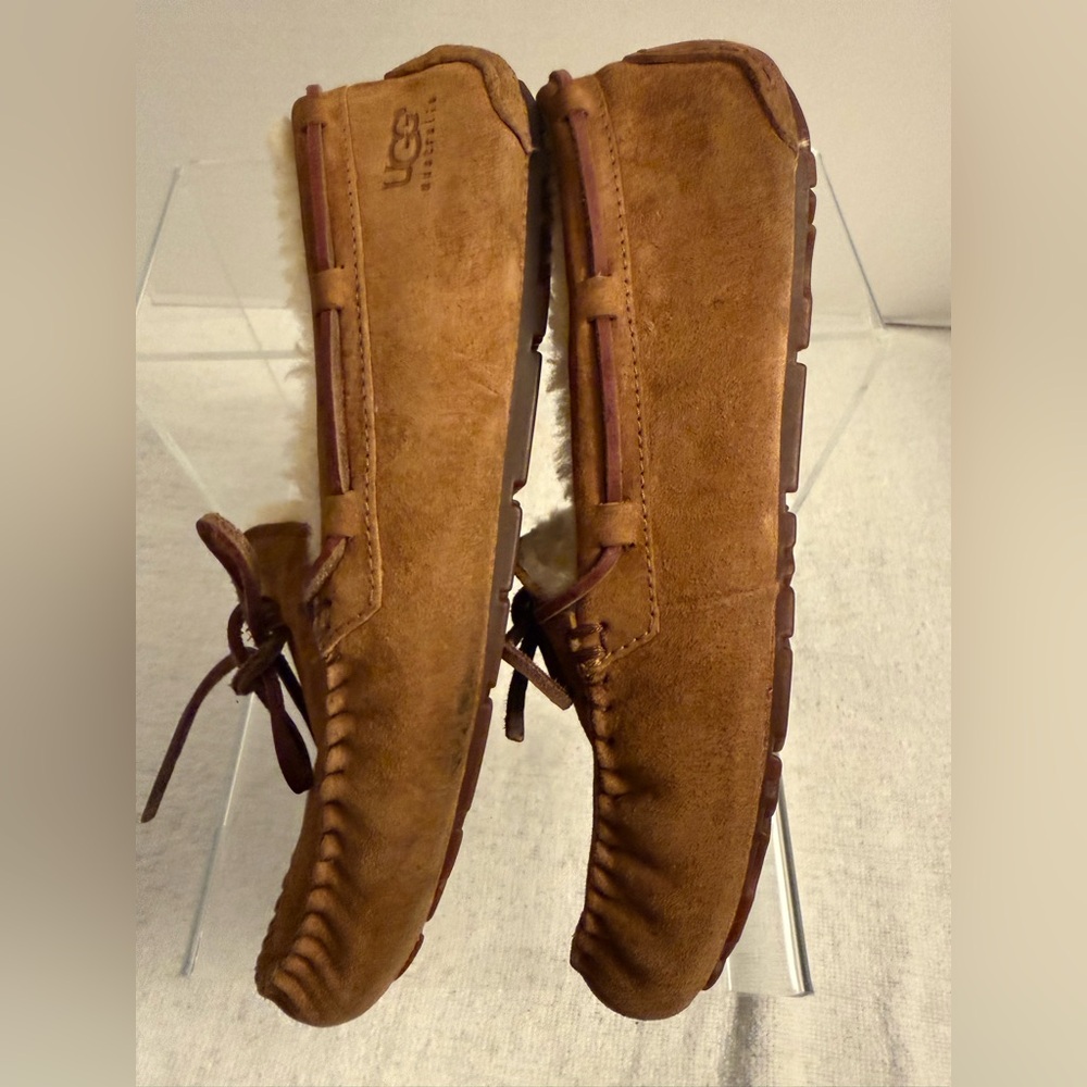 UGG Australia Suede Moccasin Slippers | Women’s Size 7 | Cozy Shearling Lined - Picture 9 of 10